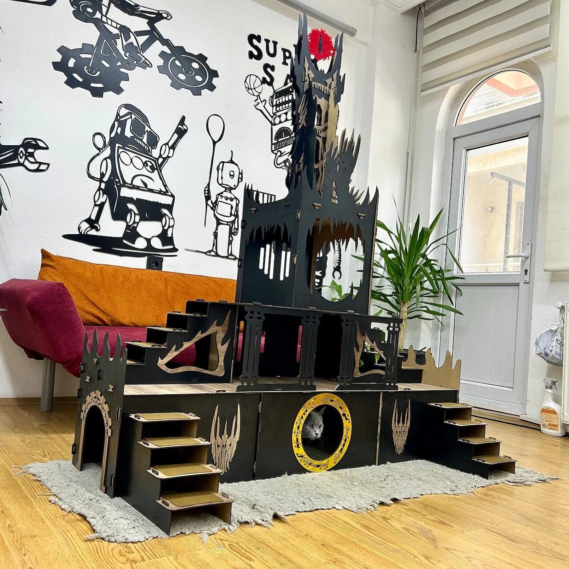 Sauron Eye Kaninchenhaus – 3-stöckiges Kaninchenschloss inspiriert von Mittelerde – Großes Design-Kaninchenheim mit mystischer Optik – Für Innenbereich, aus MDF, Handgefertigt