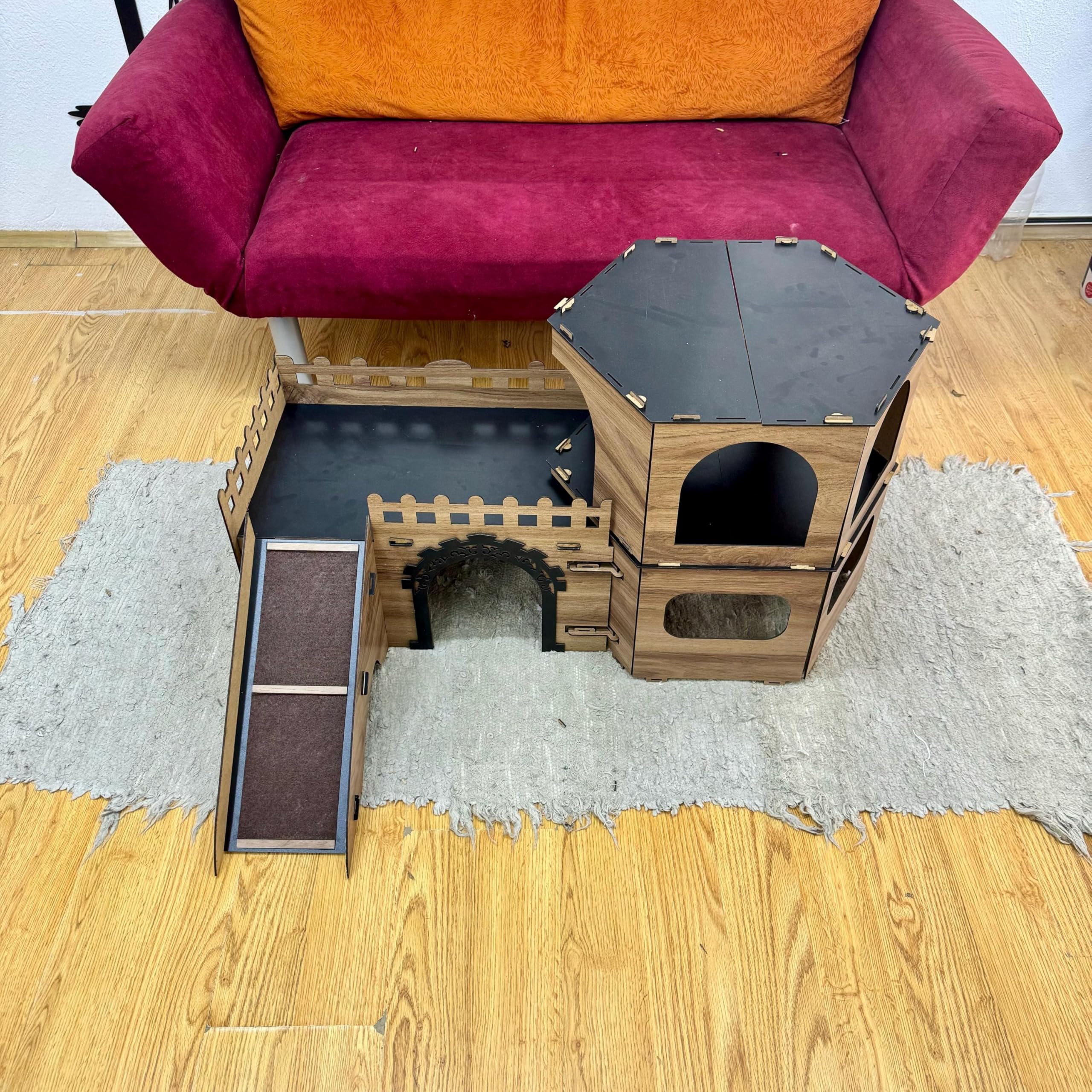 Katzenhaus Castel – 2 Etagen – Abnehmbar & Tragbar – Hexagonales Design – Indoor Katzenmöbel aus MDF – Mit Rampen – Für Spiel & Schlaf geeignet – Bild 2