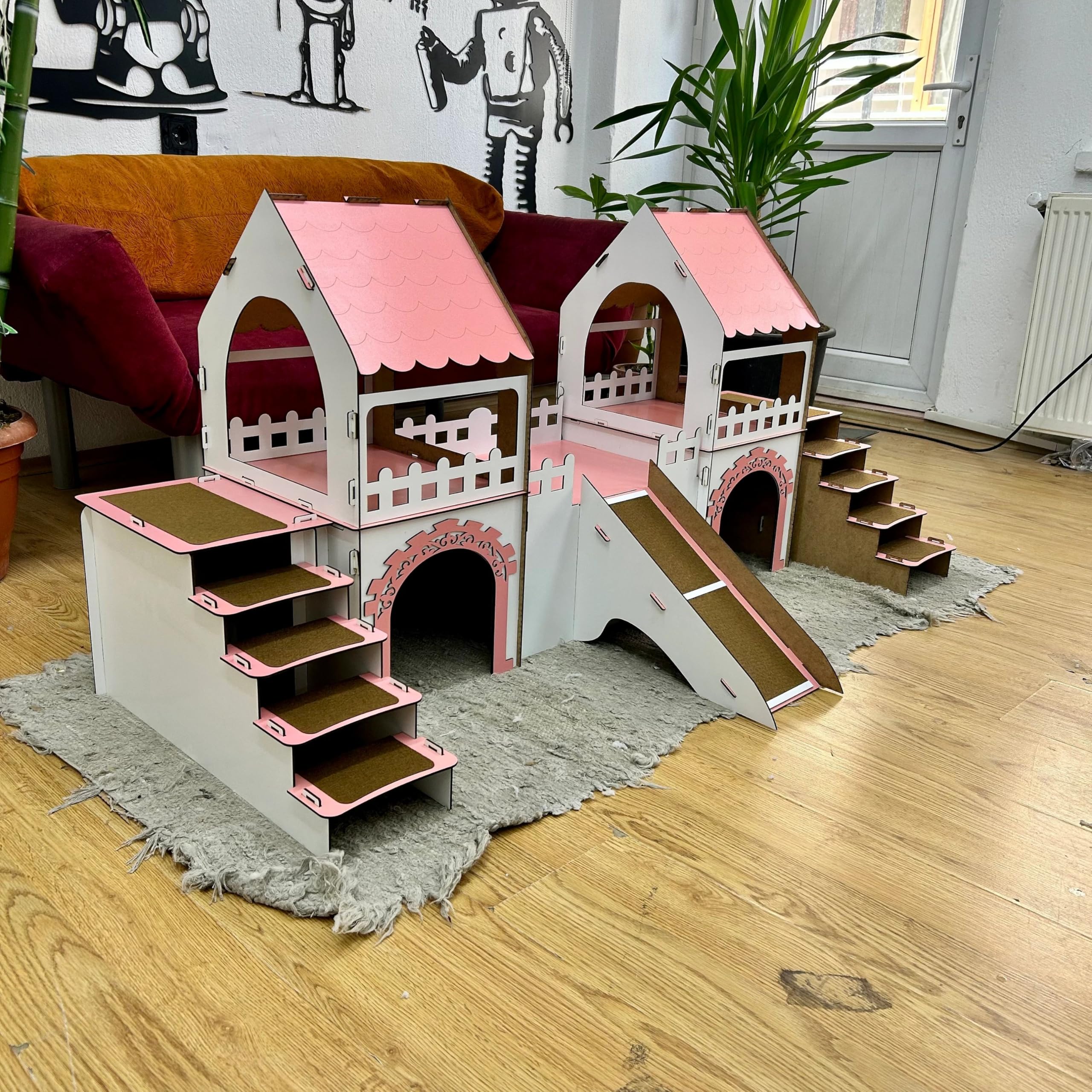 2-stöckiges Meerschweinchenhaus mit Holzbrücke & Terrasse – Großes Spielhaus für bis zu 4 Meerschweinchen – Inkl. Kuschelkissen – Handgefertigt aus Sperrholz (Eiche-weiß, N) – Bild 4